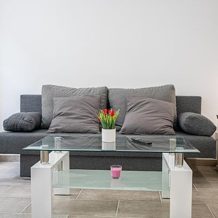 9 Min From City Center - Beautiful Studio Near U1 Reumannplatz Wenen Buitenkant foto