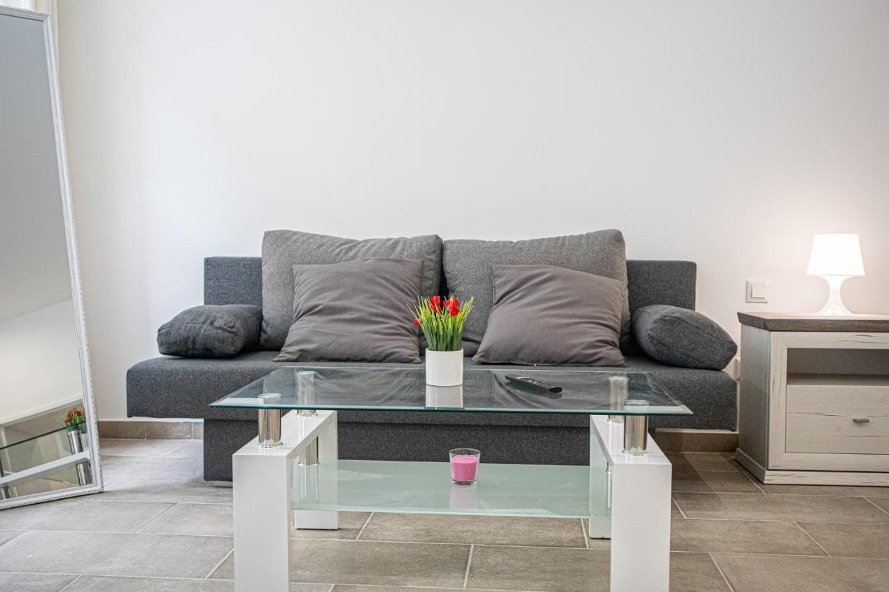 9 Min From City Center - Beautiful Studio Near U1 Reumannplatz Wenen Buitenkant foto